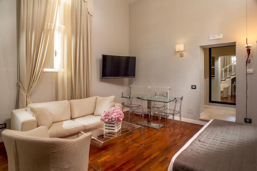 Les Fleurs Luxury House Roma
